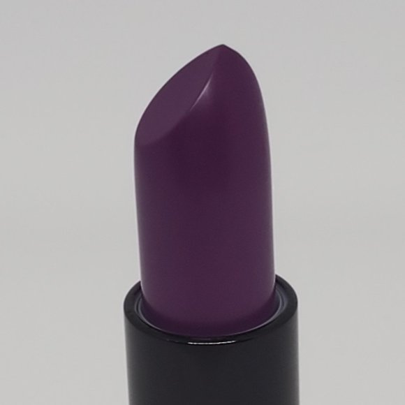 Grazie, Violet Matte Lipstick - Limited Edition Mary Kay - Discontinued - Picture 11 of 11